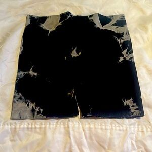 Stretchy workout shorts. Bicycle shorts. High waist tummy control.